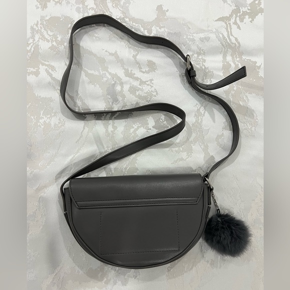 Miniso grey crossbody bag - Picture 3 of 4